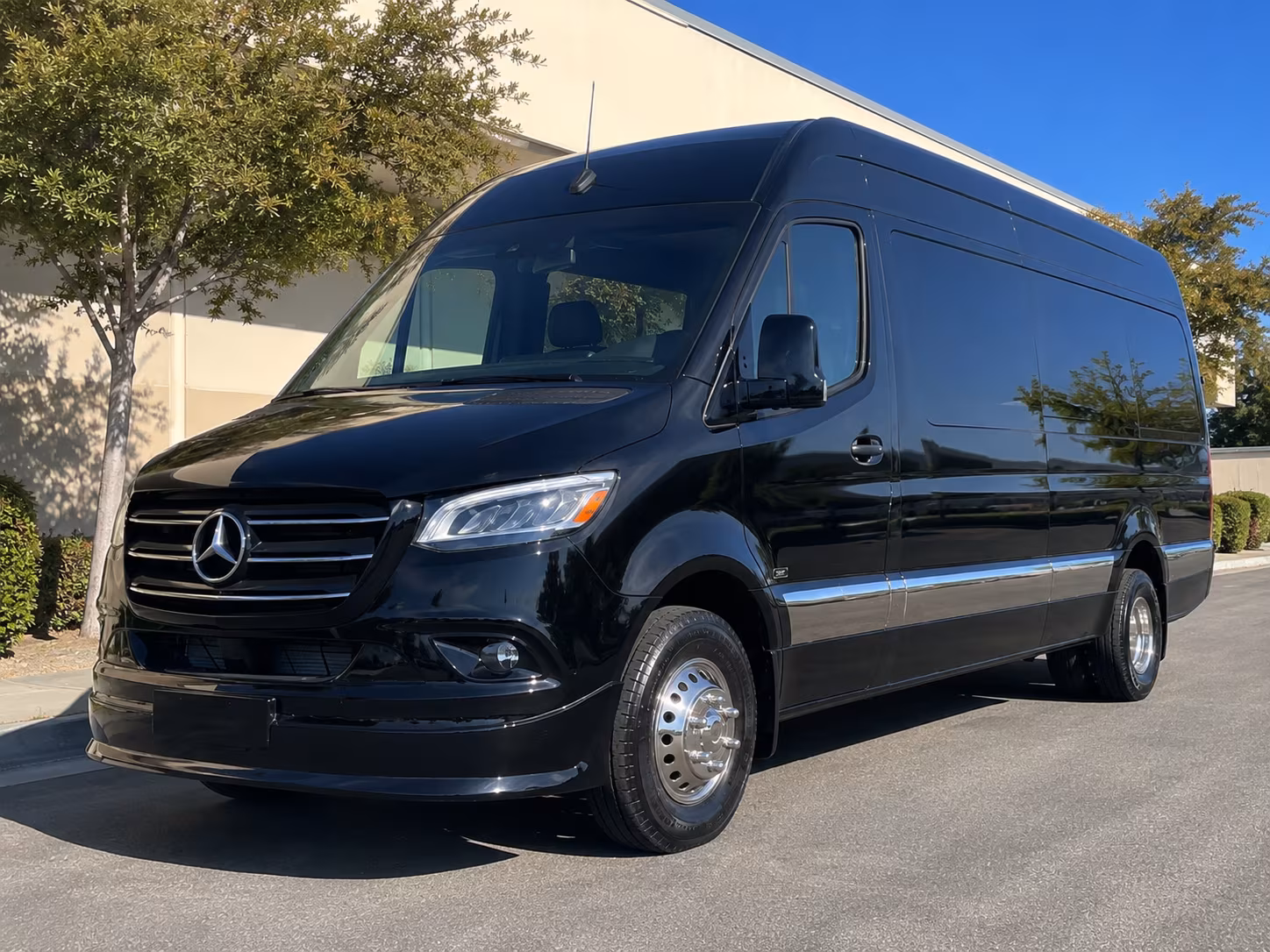 book group transportation for your next convention or trade show 1