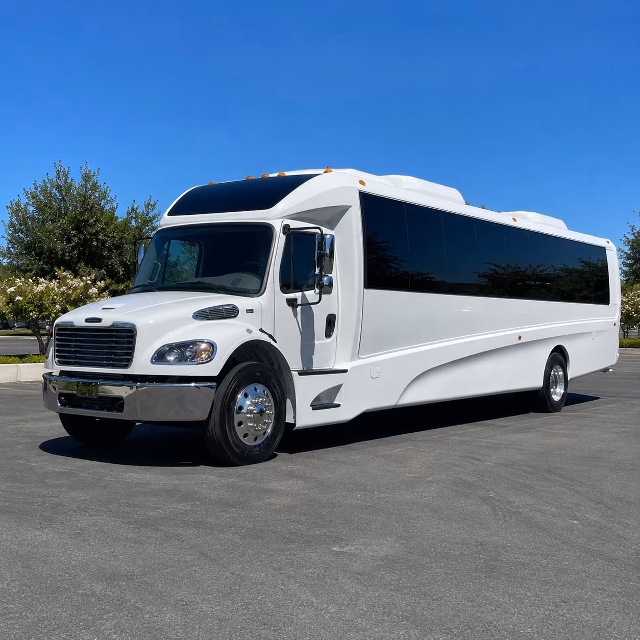 lexington 18 passenger minibus