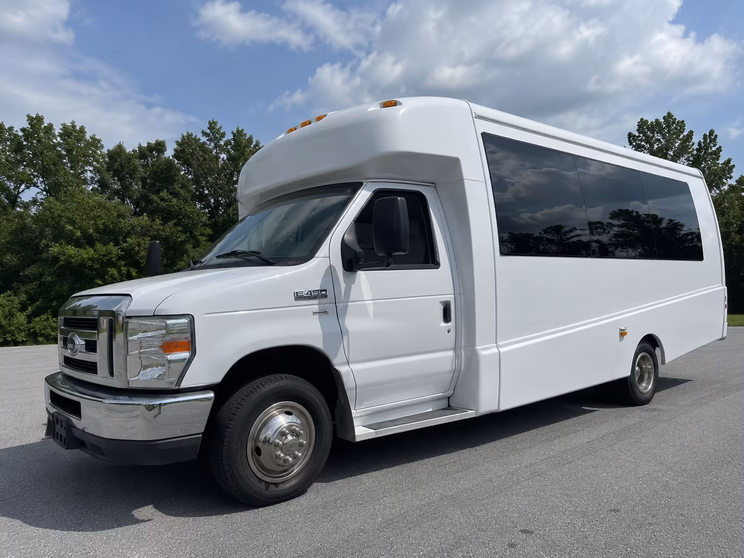 lexington bus rentals