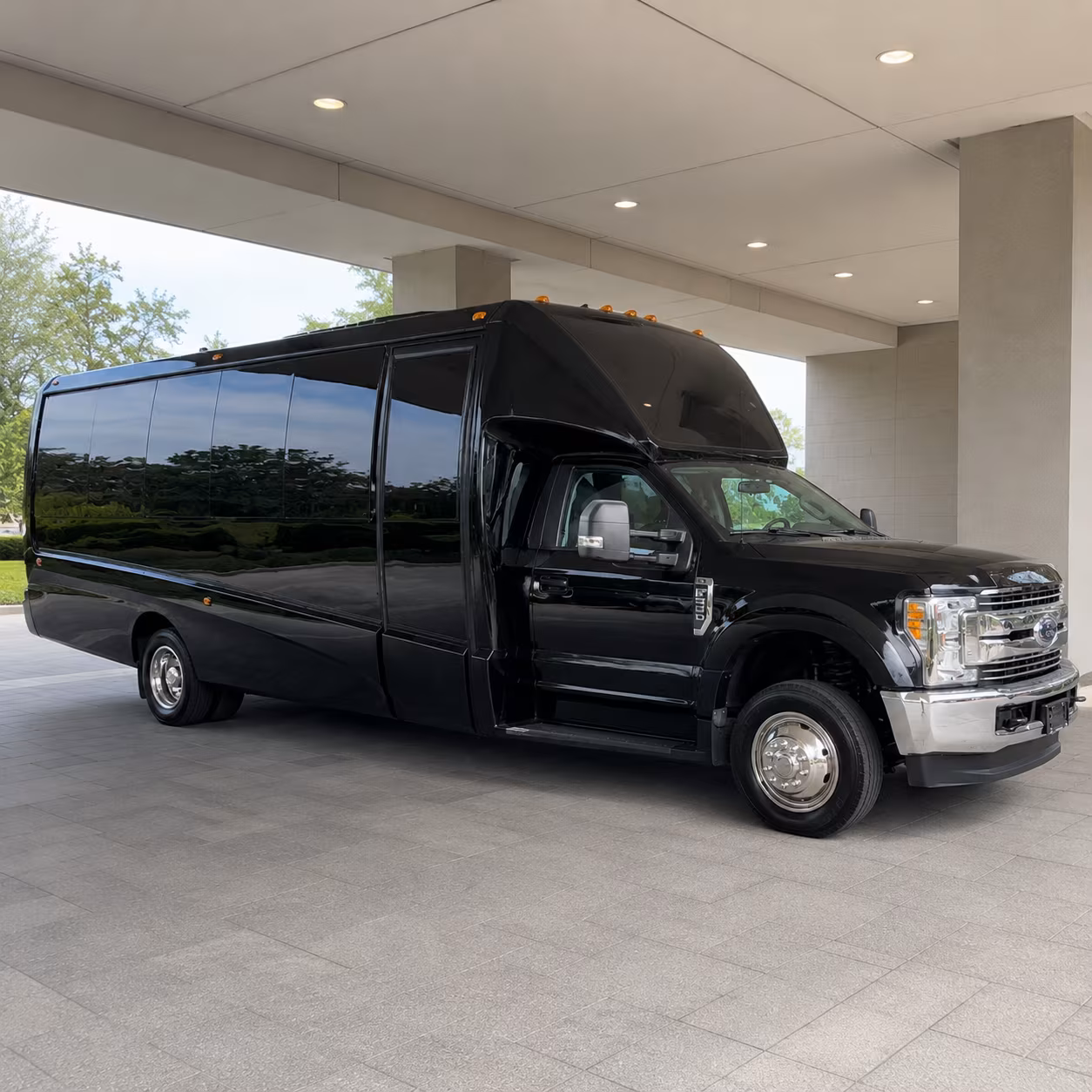 lexington night out party bus rental