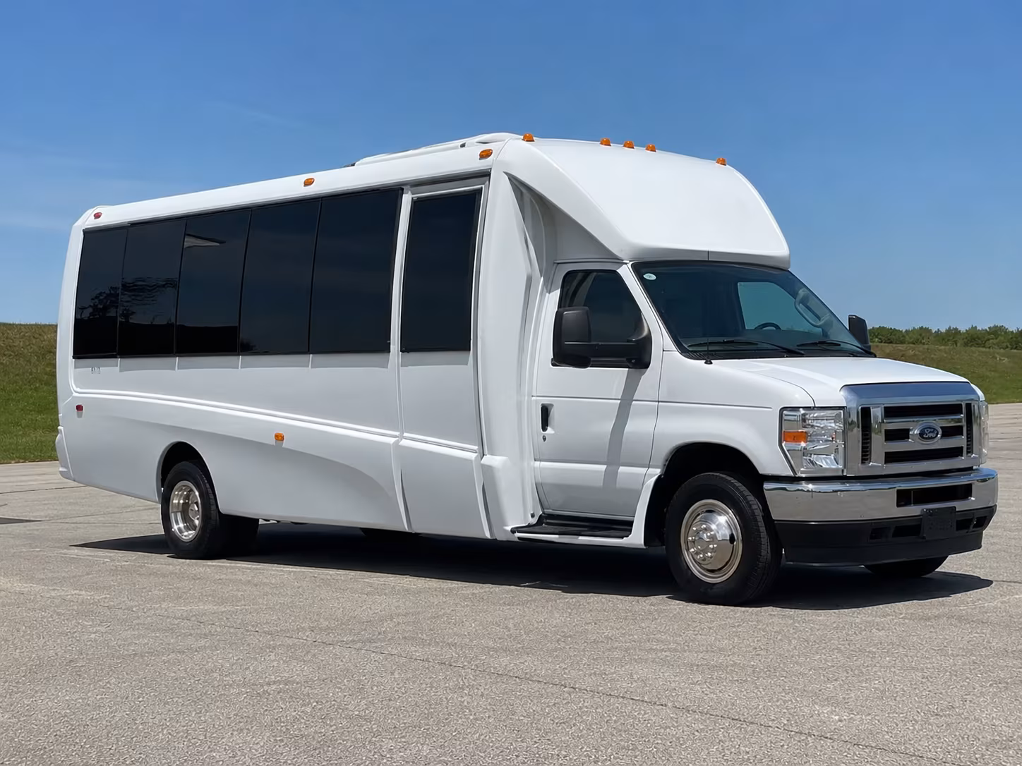 prom night pre party and after party bus rentals in lexington