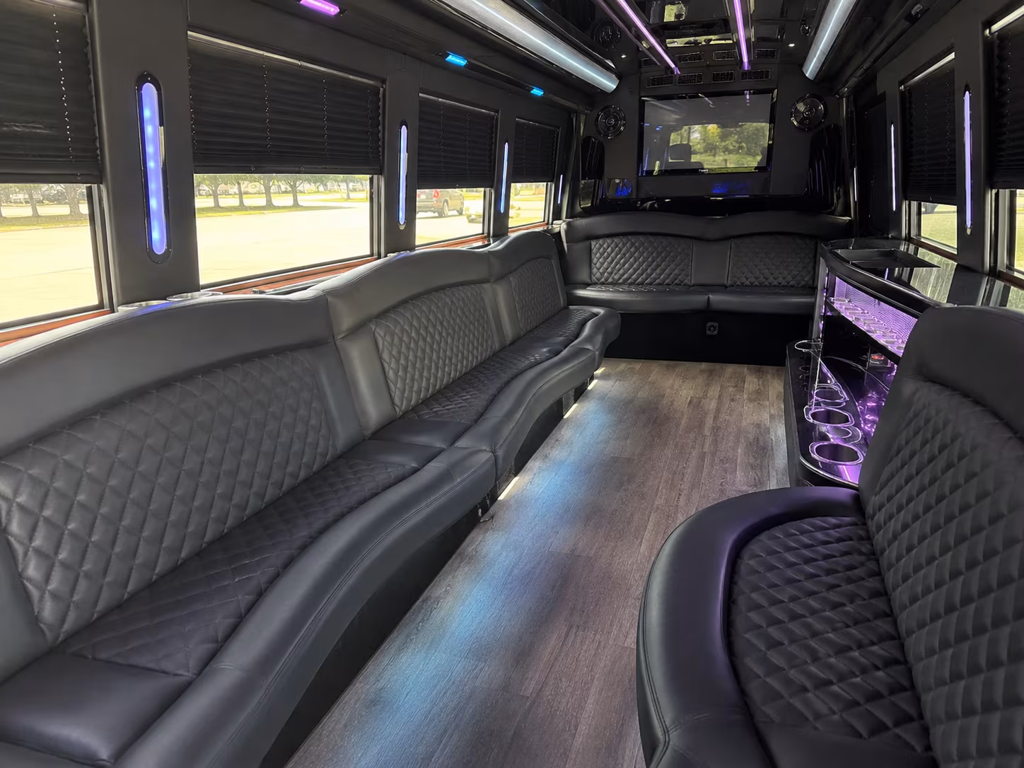 wedding day bridal party bus rentals in lexington kentucky